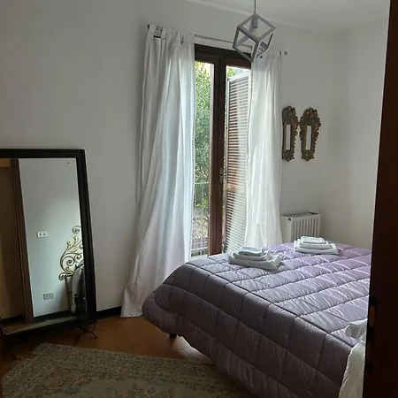 Vicolo Del Pozzo *