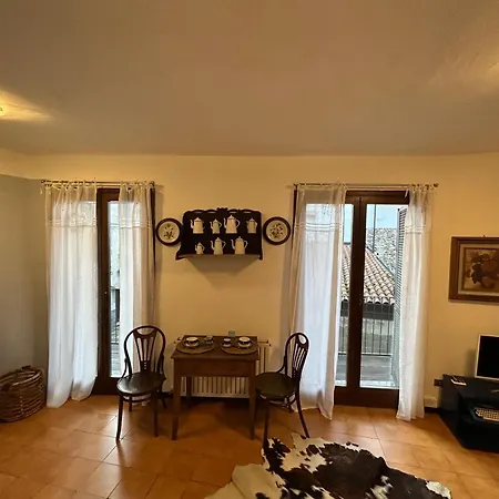 Apartment Vicolo Del Pozzo Romagnano Sesia